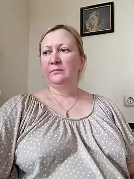 blondyaguar online show from 2, 12, 2024