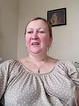 blondyaguar online show from 16, 12, 2024