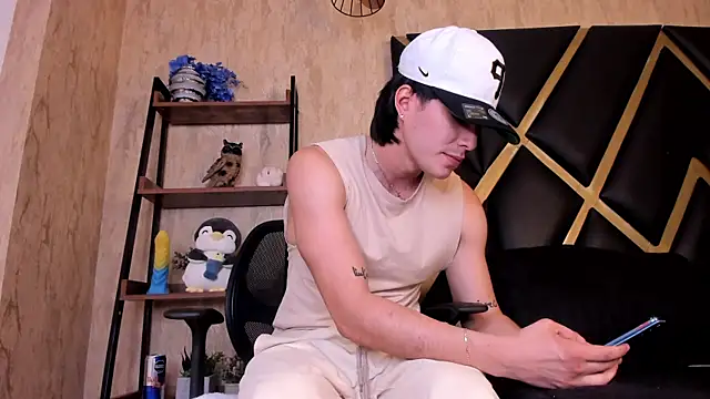 Karimferrer online show from 10, 4, 2026