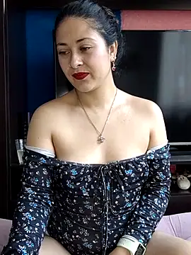 LisbethMoore  online show from 12, 3, 2026