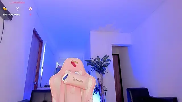 Pretty Mariangel online show from 2, 2, 2025