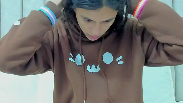 FreyaMoller online show from 4, 11, 2025