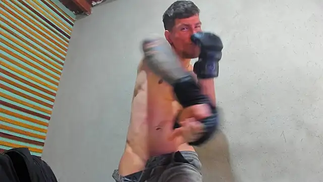 french sexx online show from 2, 3, 2025