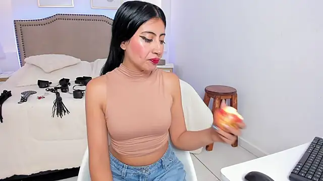 RACHEL EV online show from 21, 4, 2026