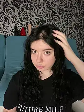 Kimi Ass online show from 28, 1, 2025