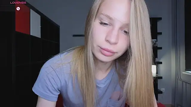 Elis Fox online show from 24, 6, 2026