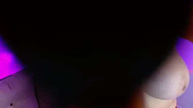 Snapshot of milfrousse chatting on 24, 6, 2026 milfrousse online show from 24, 6, 2026