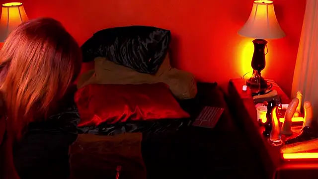 JenniferCD online show from 9, 3, 2025