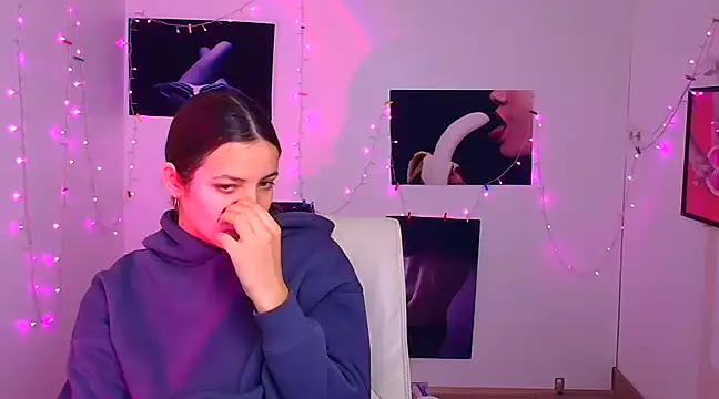 Dana Joy  online show from 7, 12, 2024