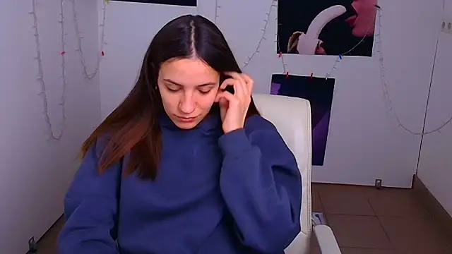 Dana Joy  online show from 11, 12, 2024