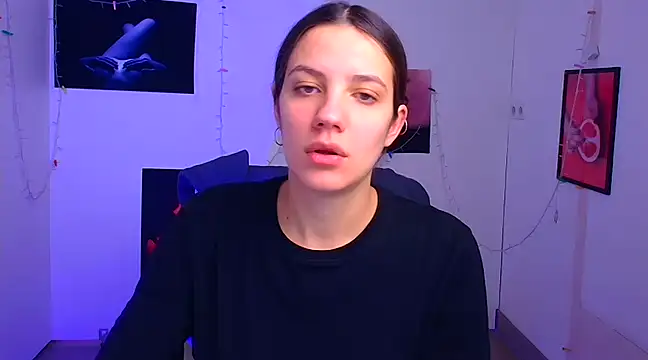 Dana Joy  online show from 18, 12, 2024