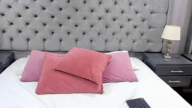 SamantaG online show from 23, 1, 2025