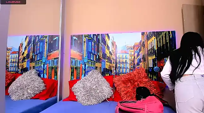 CristalLoren online show from 11, 2, 2025