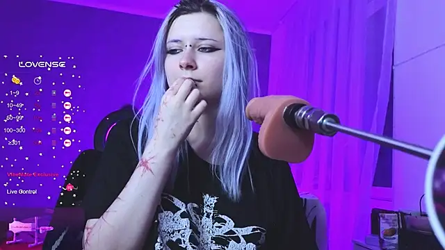 Snapshot of SpectraSirens chatting on 19, 2, 2025 SpectraSirens online show from 19, 2, 2025