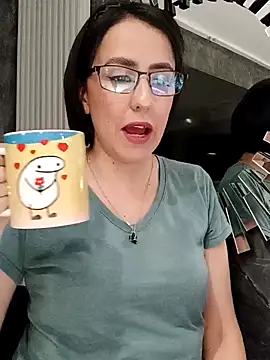 IsisBlake online show from 26, 2, 2025