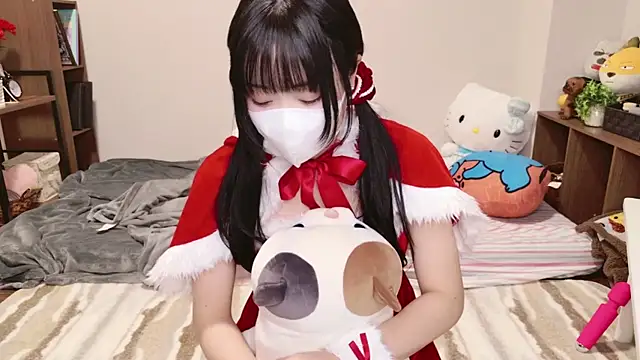 Mia--meow online show from 24, 12, 2024