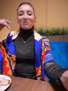 Snapshot of Crazy-Rosa chatting on 25, 12, 2024 Crazy-Rosa online show from 25, 12, 2024