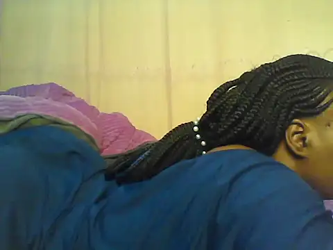 Snapshot of EBONYVANILLA02 chatting on 27, 10, 2025 EBONYVANILLA02 online show from 27, 10, 2025