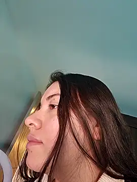 valery mora online show from 10, 1, 2025