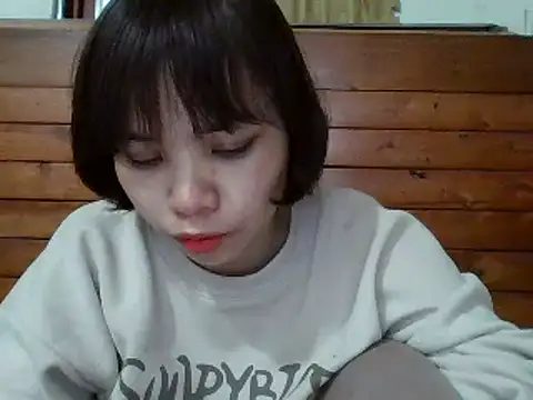 Snapshot of Angela-Eira chatting on 8, 2, 2025 Angela-Eira online show from 8, 2, 2025