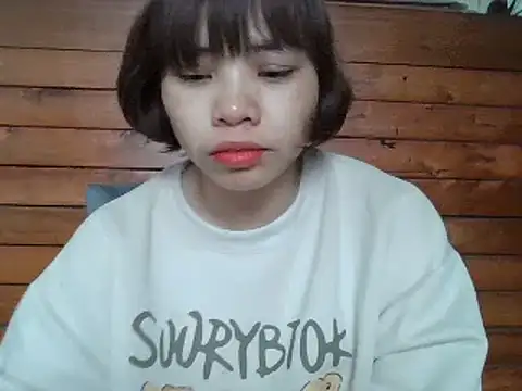 Snapshot of Angela-Eira chatting on 8, 2, 2025 Angela-Eira online show from 8, 2, 2025