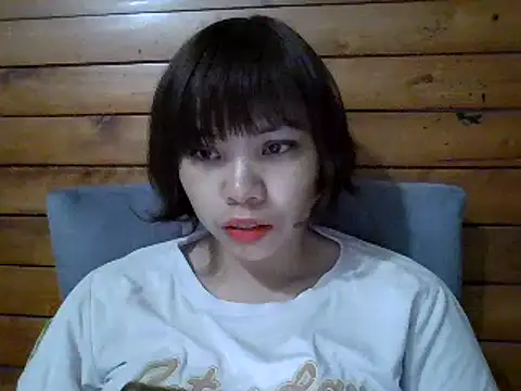 Snapshot of Angela-Eira chatting on 8, 2, 2025 Angela-Eira online show from 8, 2, 2025