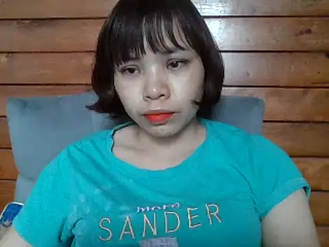 Snapshot of Angela-Eira chatting on 13, 2, 2025 Angela-Eira online show from 13, 2, 2025