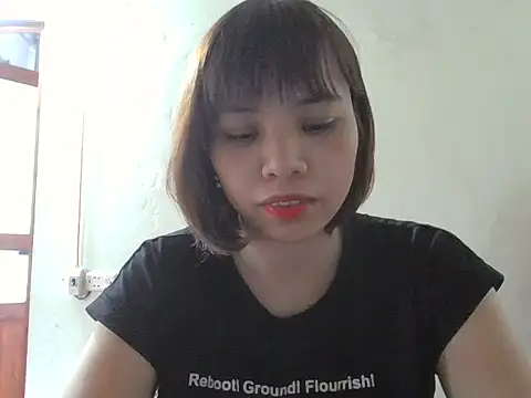 Snapshot of Angela-Eira chatting on 19, 9, 2025 Angela-Eira online show from 19, 9, 2025