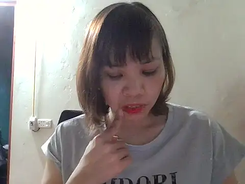 Snapshot of Angela-Eira chatting on 13, 10, 2025 Angela-Eira online show from 13, 10, 2025