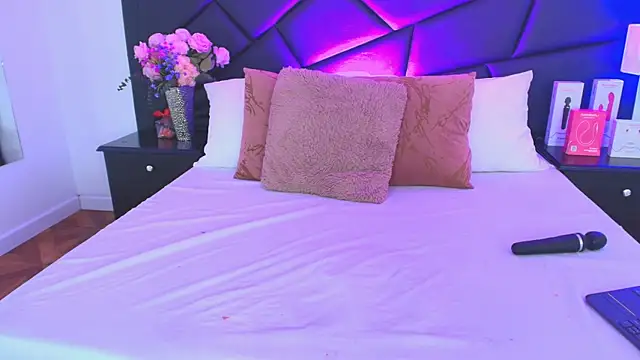 SophieCarther online show from 14, 11, 2025