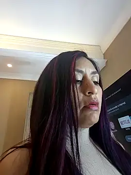 Snapshot of MonicaMoret chatting on 25, 1, 2025 MonicaMoret online show from 25, 1, 2025