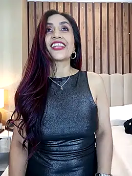 Snapshot of MonicaMoret chatting on 12, 3, 2025 MonicaMoret online show from 12, 3, 2025