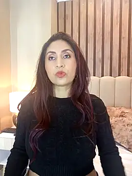 Snapshot of MonicaMoret chatting on 14, 3, 2025 MonicaMoret online show from 14, 3, 2025