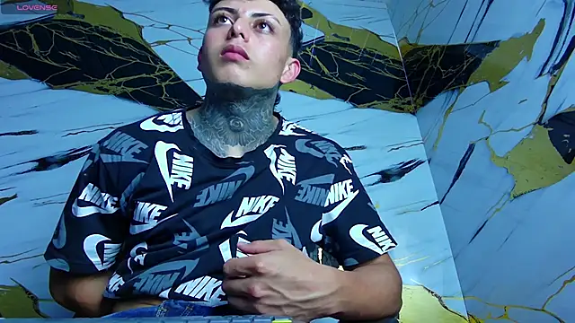 Kevin22 222 online show from 9, 2, 2025