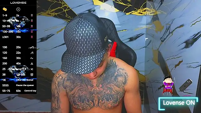 Kevin22 222 online show from 20, 11, 2025