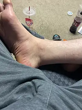 Snapshot of bighung1990 chatting on 2, 3, 2026 bighung1990 online show from 2, 3, 2026