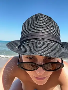 Snapshot of missdaisydiamond777 chatting on 24, 6, 2026 missdaisydiamond777 online show from 24, 6, 2026