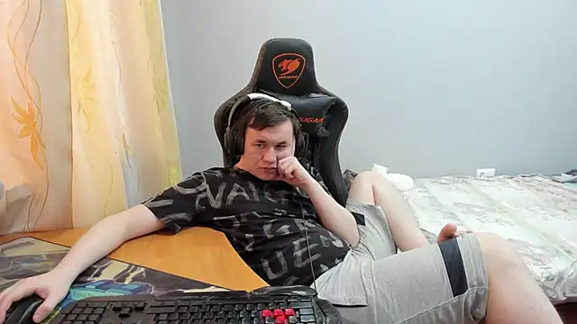 iliaskrislove online show from 7, 2, 2026