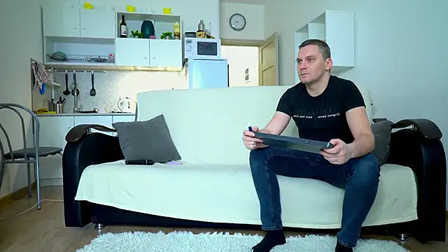 Snapshot of littlesweettifany chatting on 10, 2, 2025 littlesweettifany online show from 10, 2, 2025