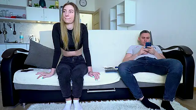 Snapshot of littlesweettifany chatting on 21, 3, 2025 littlesweettifany online show from 21, 3, 2025