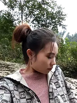 Snapshot of tamaien chatting on 23, 12, 2024 tamaien online show from 23, 12, 2024