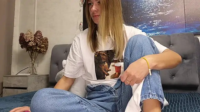 Snapshot of Strip-Lady chatting on 18, 3, 2026 Strip-Lady online show from 18, 3, 2026