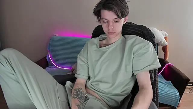 Liam sexy1 online show from 24, 1, 2025