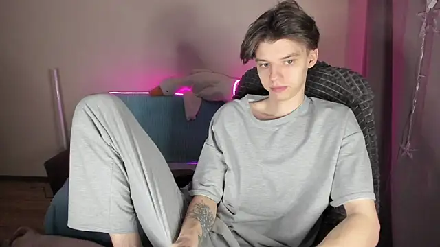 Liam sexy1 online show from 21, 3, 2025