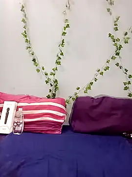 Sugartonguexx online show from 7, 3, 2025