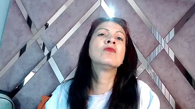 Mulan sexy01 online show from 24, 2, 2026