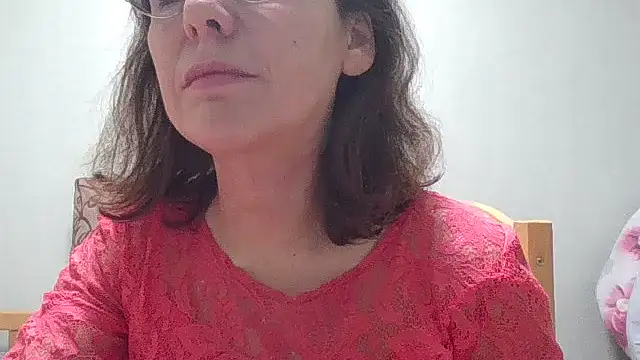 HollyJewel online show from 14, 12, 2025