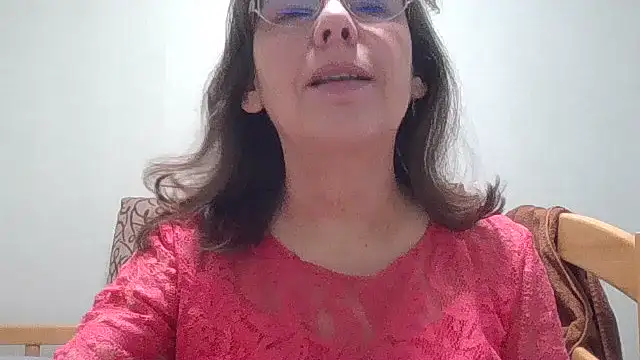 HollyJewel online show from 23, 2, 2026