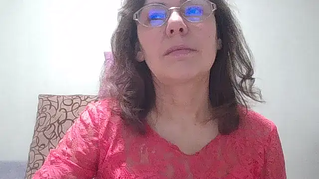 HollyJewel online show from 25, 2, 2026