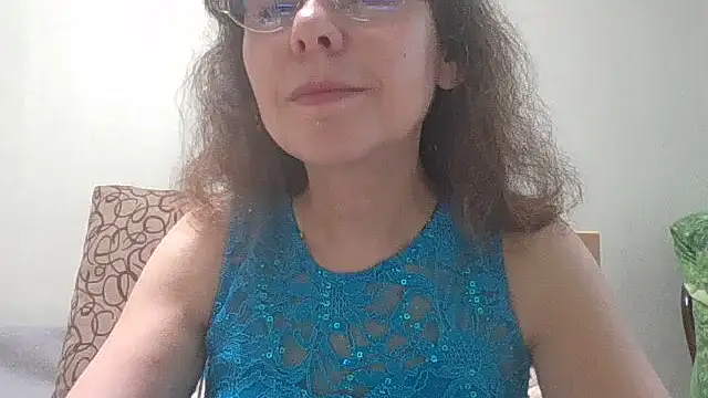 Snapshot of HollyJewel chatting on 12, 6, 2026 HollyJewel online show from 12, 6, 2026